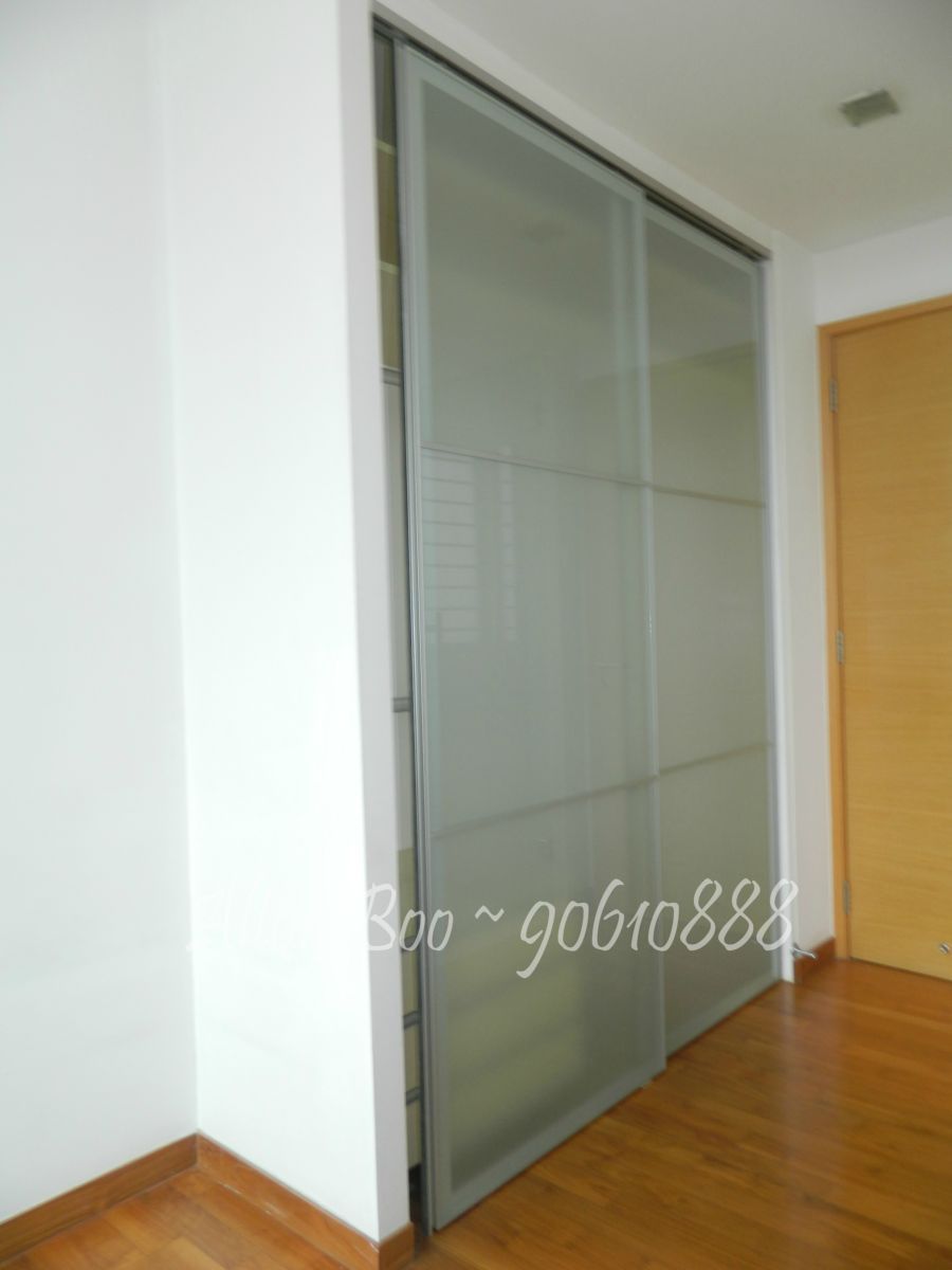 The Lakeshore (D22), Condominium #96388502